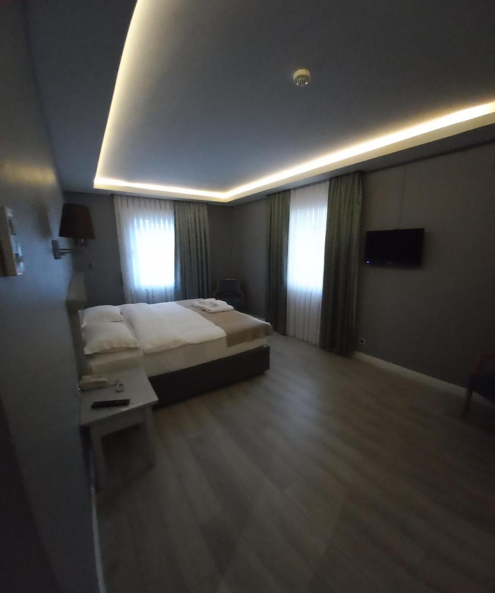 Semsan Hotel Istanbul Exteriör bild