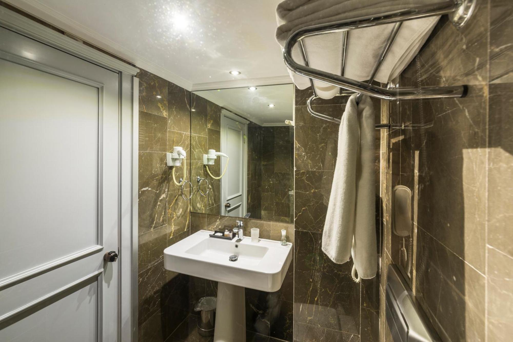 Semsan Hotel Istanbul Exteriör bild